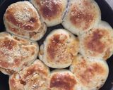 A picture of step 11 of Chicken stuffed buns.