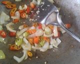 Foto langkah ke 3 dari resep Tumis cumi jamur dengan sayur kol.
