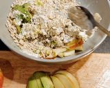 A picture of step 2 of A Healthy Breakfast with Apple n Oats.