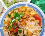 A picture of step 6 of Bún Riêu Cua with Crispy Pork Fat.