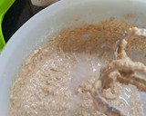 Foto del paso 2 de la receta: Budín integral de naranja, nueces y garrapiñada