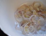 A picture of step 1 of Marinated feta cheese.