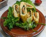 Foto langkah ke 9 dari resep Telur gulung isi sayuran.