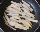 Hình bước làm 3 của món Tuần 14 : Khoai tây chiên 🍟