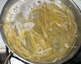 Foto del paso 4 de la receta: Fideo con salsa de pollo ♡