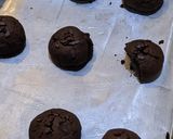 Foto langkah ke 4 dari resep Chewy Choco Cookies.