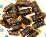 Hình bước làm 5 của món Chả ức gà rong biển