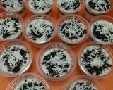 Foto langkah ke 4 dari resep 37. Cheesecake oreo.
