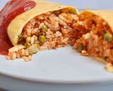 A picture of step 8 of Omu rice.