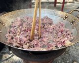 Hình bước làm 3 của món Thịt bê xào măng