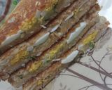 A picture of step 7 of Egg and potato sandwich 🥪.