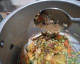 A picture of step 3 of काठियावाड़ी मसाला खिचड़ी (kathiyavadhi khichdi recipe in hindi).