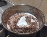 Foto langkah ke 2 dari resep Hot Chocolate Cinnamon.
