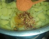 A picture of step 3 of Poori wali aloo ki tarkari.
