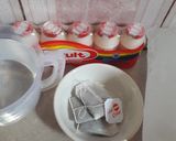 Foto langkah ke 1 dari resep Es Teh Yakult.