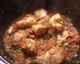 Foto del paso 11 de la receta: Pollo estofado con patatas baby