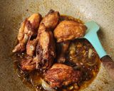 Foto langkah ke 5 dari resep Ayam Goreng Mentega Ala Devina Hermawan.