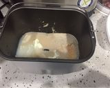 Foto langkah ke 1 dari resep Banana and macadamia bread maker.