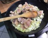 Une image de l'étape 7 de Poulet au citron et poivrons.