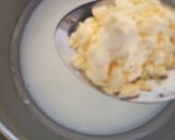 A picture of step 1 of Custard coffee pudding.