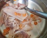 Hình bước làm 2 của món Soup tôm bong bóng cá