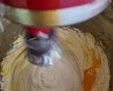Foto langkah ke 1 dari resep Marmer Cake.