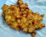 Foto langkah ke 3 dari resep Bakwan Jagung ala resto manado.