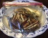 A picture of step 1 of California Farm Goat Chops with Pine Nuts.