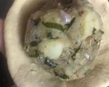 A picture of step 7 of Aloo Paratha.