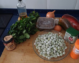 Foto del paso 1 de la receta: Habas tiernas con ajo morcilla