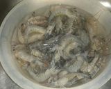 A picture of step 1 of Boiled Shrimp.