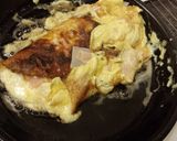 Foto del paso 3 de la receta: Omelette de jamón y queso