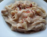 A picture of step 6 of Easy Chicken Alfredo pasta.