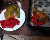 Foto del paso 2 de la receta: Chuletas de cerdo a la plancha con papas salteadas y pimientos asados
