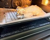 Foto langkah ke 5 dari resep Ayam Panggang Simple / Oven-Roasted Chicken.