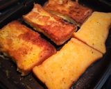 Foto langkah ke 3 dari resep Roti tawar goreng telur, disono katanya namanya french toast🤩.