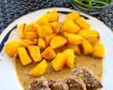 Borsos, kakukkfüves szűzérme recept fázis 4 fotója