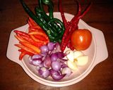 Foto langkah ke 1 dari resep Sambal Kemangi.