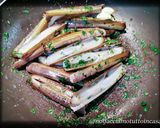 A picture of step 2 of Asparagus and Razor Clam Risotto.