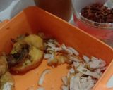 Foto langkah ke 2 dari resep Bubur ayam Mejikkom kuah soto.