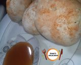 A picture of step 6 of Onion Lipton balls.