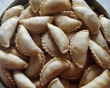 મીઠાઈ (Mithai recipe in Gujarati) રેસીપી સ્ટેપ7ફોટો