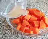 Foto del paso 3 de la receta: Ensalada de Papaya y Cerezas al limón y menta #recetas saludables para diabetes