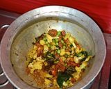 A picture of step 1 of Veg pulao.