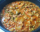 Foto del paso 4 de la receta: Estofado de cerdo a la jardinera 🍲