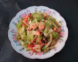 Foto langkah ke 5 dari resep Tumis Sayur Labu Siam Udang.