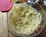 Foto langkah ke 2 dari resep Mini Banana Cake (reBake-Tintin Rayner).