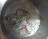 A picture of step 2 of Namkeen Sevaiyan.