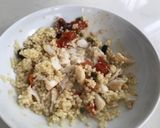 A picture of step 6 of Steamed mediterranean fish parcels.