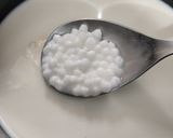 A picture of step 4 of Sago Mango Pudding.